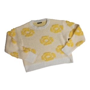 White and Yellow Textured Patterned Cropped Sweater. Size Medium.